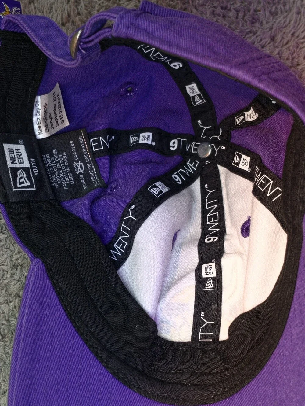 EUC New Era 9TWENTY Minnesota Vikings Youth Hat Purple Adjustable Strapback Cap